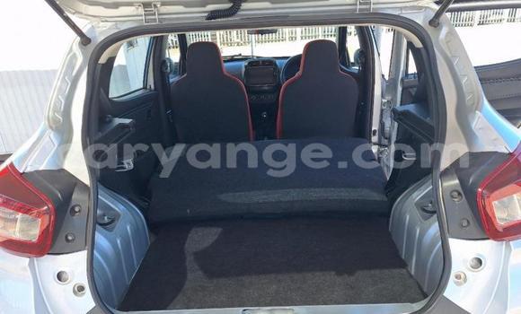 Buy Used Renault KWID Silver Car in Katima Mulilo in Caprivi Buy Used Renault KWID Silver Car in Katima Mulilo in Caprivi