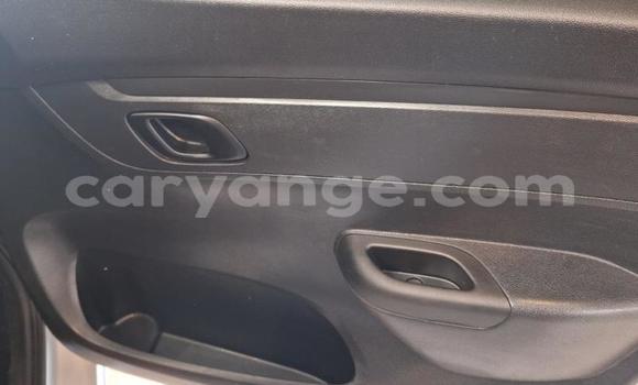 Buy Used Renault KWID Silver Car in Katima Mulilo in Caprivi Buy Used Renault KWID Silver Car in Katima Mulilo in Caprivi