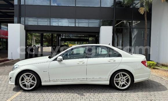 Buy Used Mercedes-Benz C–Class White Car in Gobabis in Omaheke Buy Used Mercedes-Benz C–Class White Car in Gobabis in Omaheke