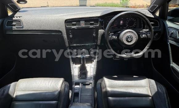 Buy Used Volkswagen Golf Black Car in Gobabis in Omaheke Buy Used Volkswagen Golf Black Car in Gobabis in Omaheke