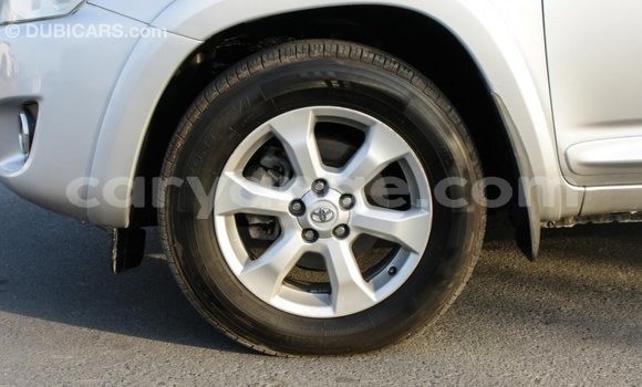 Acheter Import Voiture Toyota RAV4 Autre à Import - Dubai, Namibie Acheter Import Voiture Toyota RAV4 Autre à Import - Dubai, Namibie