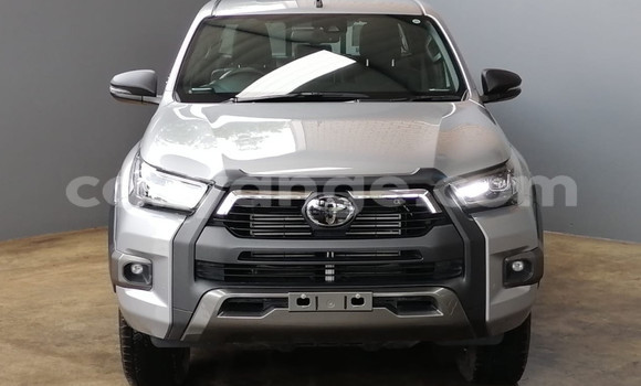 Buy Used Toyota Hilux Silver Car in Gobabis in Omaheke Buy Used Toyota Hilux Silver Car in Gobabis in Omaheke