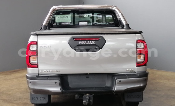 Buy Used Toyota Hilux Silver Car in Gobabis in Omaheke Buy Used Toyota Hilux Silver Car in Gobabis in Omaheke