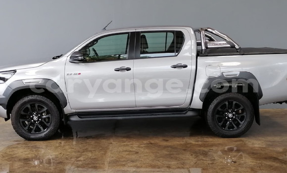 Buy Used Toyota Hilux Silver Car in Gobabis in Omaheke Buy Used Toyota Hilux Silver Car in Gobabis in Omaheke