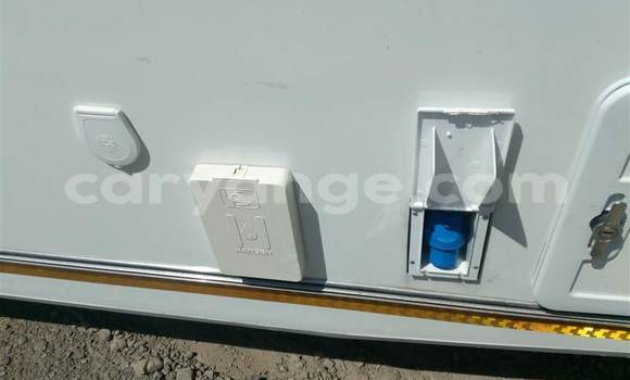 Buy Used Abarth 124 Spider White Car in Gobabis in Omaheke Buy Used Abarth 124 Spider White Car in Gobabis in Omaheke