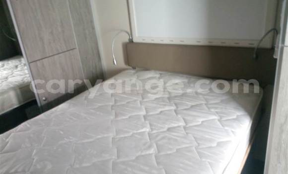 Buy Used Abarth 124 Spider White Car in Gobabis in Omaheke Buy Used Abarth 124 Spider White Car in Gobabis in Omaheke