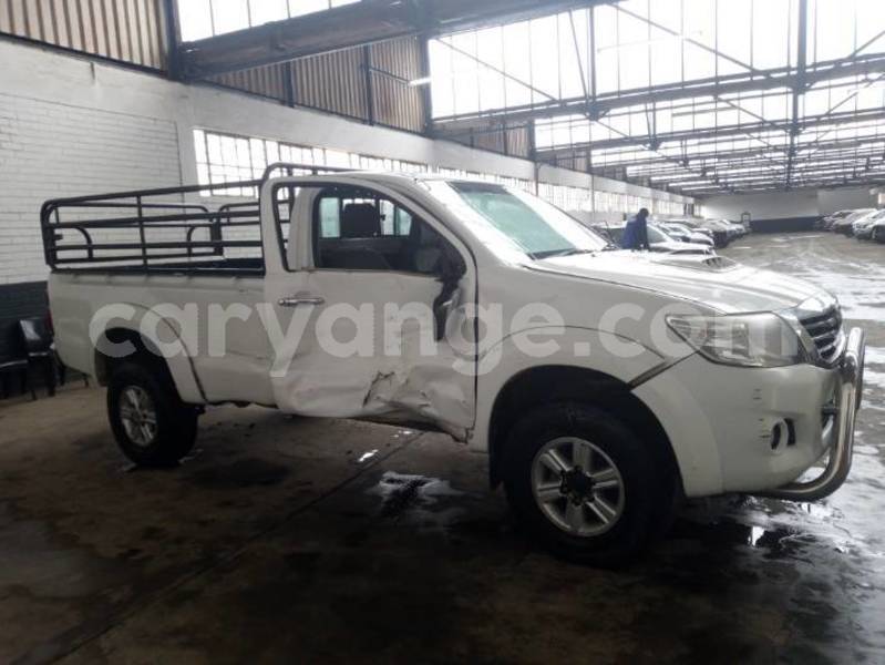Big with watermark toyota hilux namibia grootfontein 25005