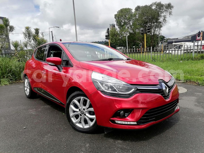 Big with watermark renault clio omaheke gobabis 25009