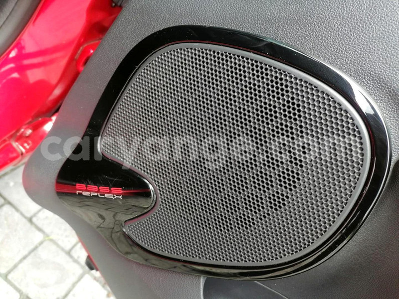 Big with watermark renault clio omaheke gobabis 25009