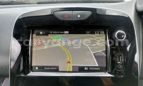 Buy Used Renault Clio Red Car in Gobabis in Omaheke Buy Used Renault Clio Red Car in Gobabis in Omaheke