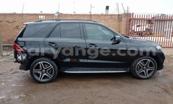 Buy Used Mercedes-Benz ML–Class Black Car in Windhoek in Namibia Buy Used Mercedes-Benz ML–Class Black Car in Windhoek in Namibia