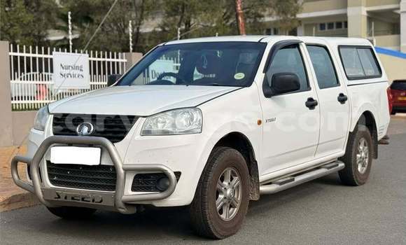Buy Used Toyota Hilux White Car in Windhoek in Namibia Buy Used Toyota Hilux White Car in Windhoek in Namibia