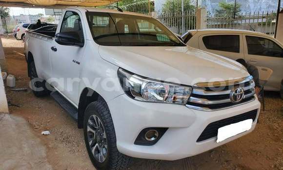Buy Used Toyota Hilux White Car in Windhoek in Namibia Buy Used Toyota Hilux White Car in Windhoek in Namibia