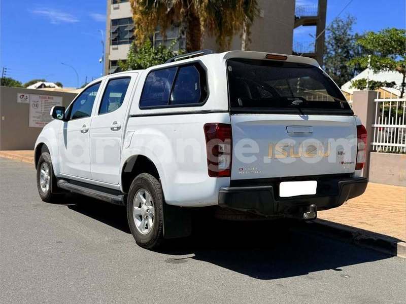 Big with watermark isuzu kb namibia windhoek 25019