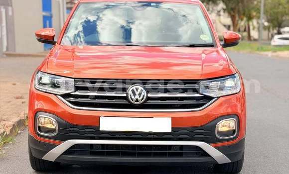 Buy Used Volkswagen T-Roc Red Car in Windhoek in Namibia Buy Used Volkswagen T-Roc Red Car in Windhoek in Namibia
