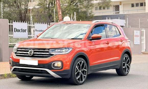 Buy Used Volkswagen T-Roc Red Car in Windhoek in Namibia Buy Used Volkswagen T-Roc Red Car in Windhoek in Namibia