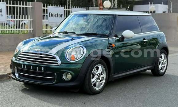 Buy Used Mini Cooper Green Car in Windhoek in Namibia Buy Used Mini Cooper Green Car in Windhoek in Namibia