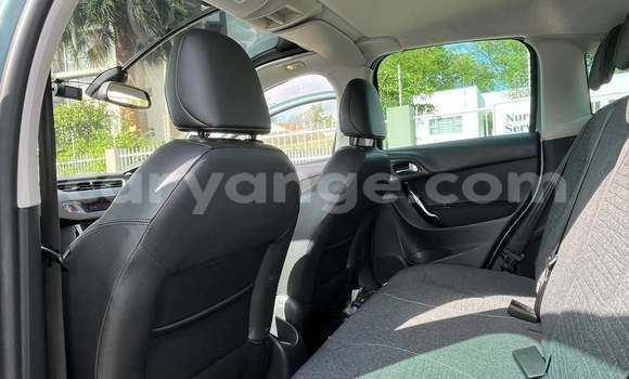 Buy Used Citroen C3 Green Car in Windhoek in Namibia Buy Used Citroen C3 Green Car in Windhoek in Namibia