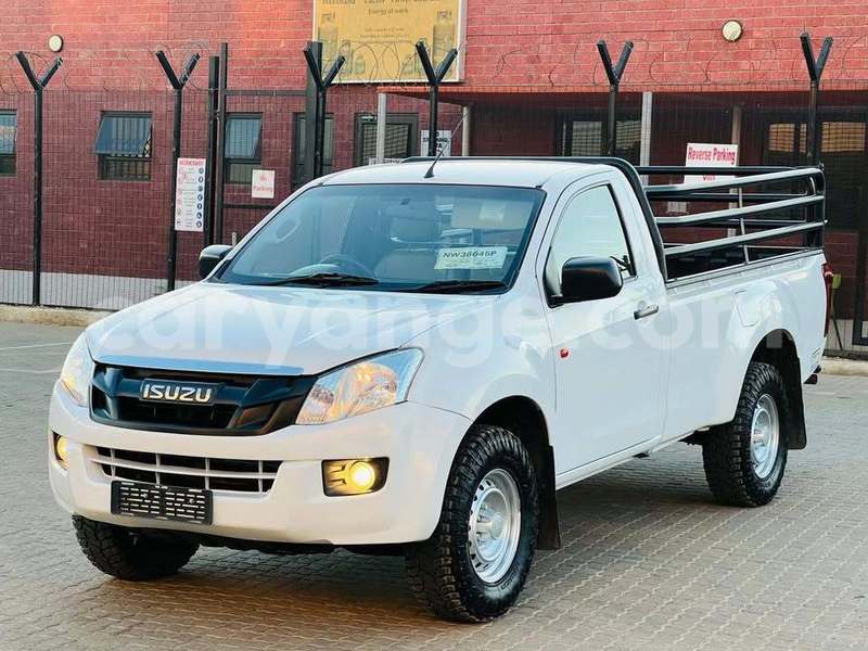 Big with watermark isuzu d max hi lander 2 dr namibia windhoek 25036