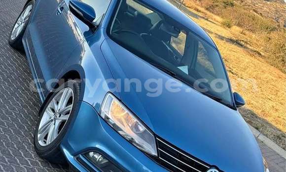 Buy Used Volkswagen Jetta Blue Car in Windhoek in Namibia