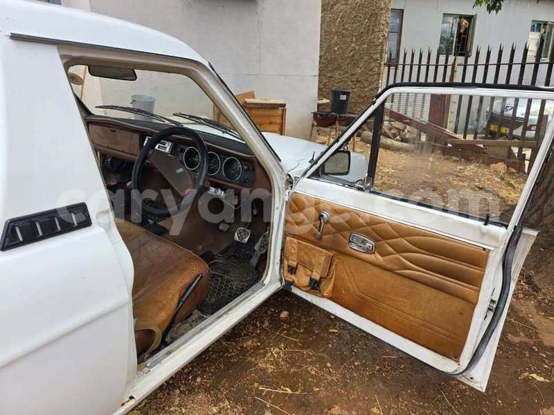 Big with watermark toyota hilux surf namibia windhoek 25053