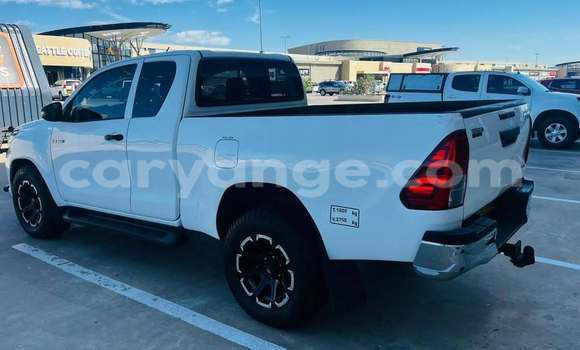 Buy Used Toyota GT86 White Car in Windhoek in Namibia Buy Used Toyota GT86 White Car in Windhoek in Namibia