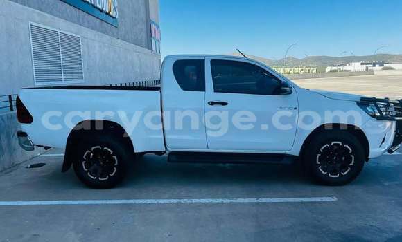 Buy Used Toyota GT86 White Car in Windhoek in Namibia Buy Used Toyota GT86 White Car in Windhoek in Namibia