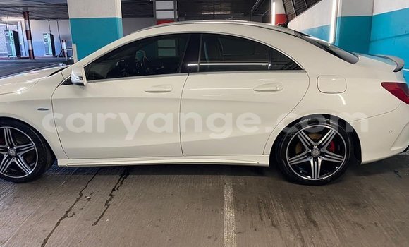 Buy Used Mercedes-Benz CL–Class White Car in Windhoek in Namibia Buy Used Mercedes-Benz CL–Class White Car in Windhoek in Namibia