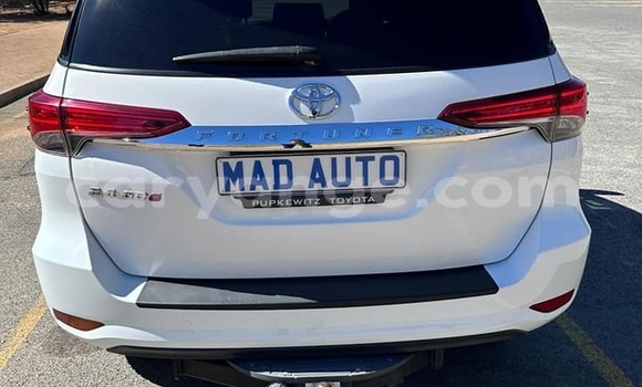 Buy Used Toyota Fortuner White Car in Windhoek in Namibia Buy Used Toyota Fortuner White Car in Windhoek in Namibia