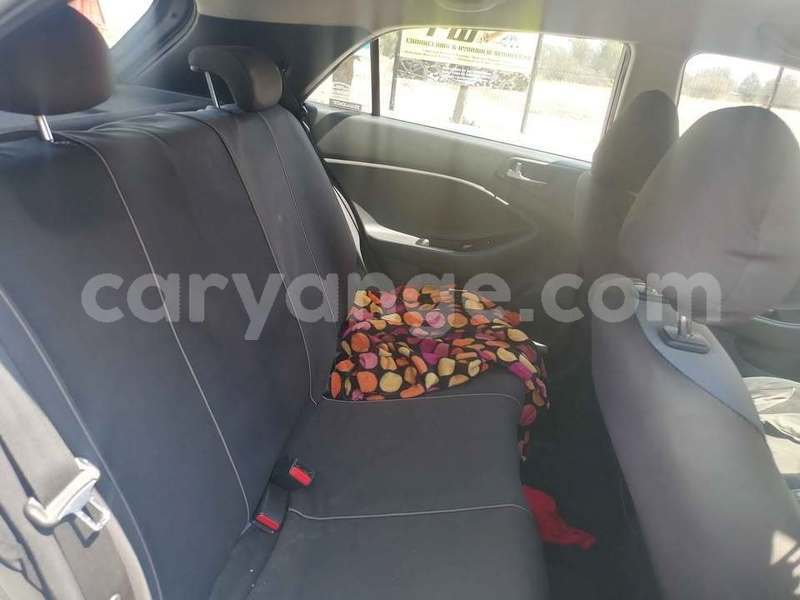 Big with watermark hyundai i20 namibia windhoek 25067