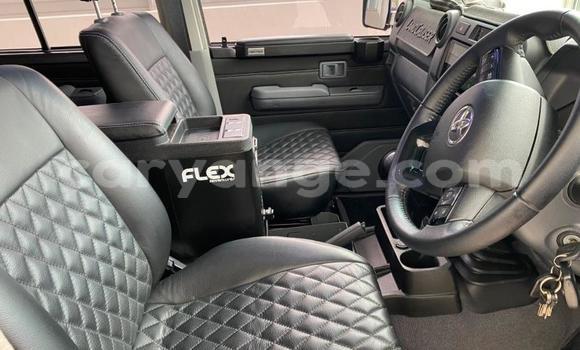 Buy Used Toyota Land Cruiser Black Car in Windhoek in Namibia Buy Used Toyota Land Cruiser Black Car in Windhoek in Namibia