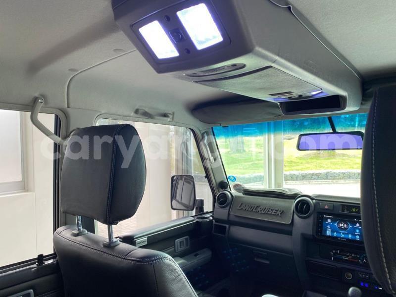 Big with watermark toyota land cruiser namibia windhoek 25068