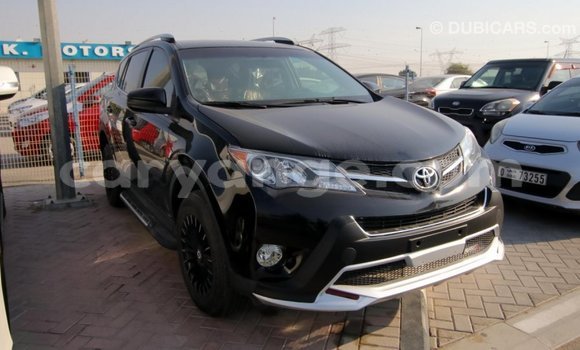 Acheter Import Voiture Toyota RAV4 Noir à Import - Dubai, Namibie Acheter Import Voiture Toyota RAV4 Noir à Import - Dubai, Namibie