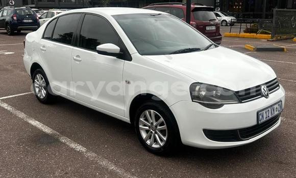 Acheter Occasion Voiture Volkswagen Polo Blanc à Gobabis, Omaheke Acheter Occasion Voiture Volkswagen Polo Blanc à Gobabis, Omaheke