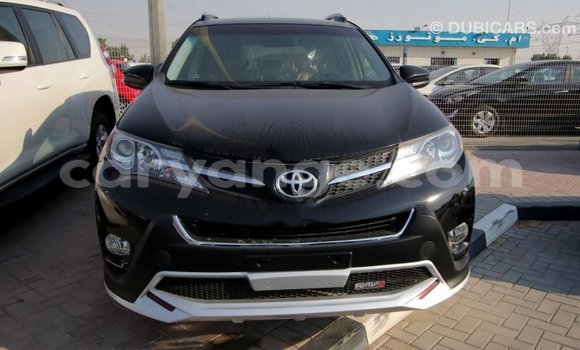 Acheter Import Voiture Toyota RAV4 Noir à Import - Dubai, Namibie Acheter Import Voiture Toyota RAV4 Noir à Import - Dubai, Namibie