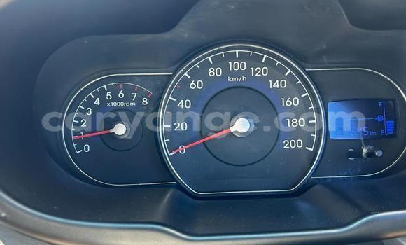 Acheter Occasion Voiture Hyundai i10 Blanc à Gobabis, Omaheke Acheter Occasion Voiture Hyundai i10 Blanc à Gobabis, Omaheke