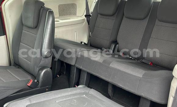 Acheter Occasion Voiture Chrysler Dynasty Rouge à Gobabis, Omaheke Acheter Occasion Voiture Chrysler Dynasty Rouge à Gobabis, Omaheke