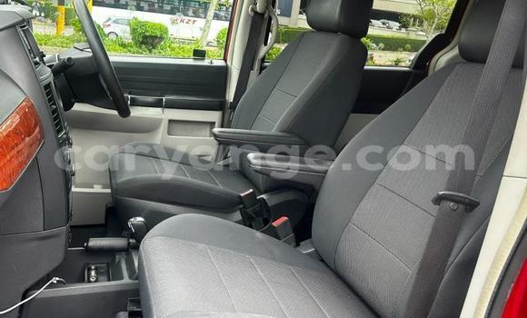 Acheter Occasion Voiture Chrysler Dynasty Rouge à Gobabis, Omaheke Acheter Occasion Voiture Chrysler Dynasty Rouge à Gobabis, Omaheke