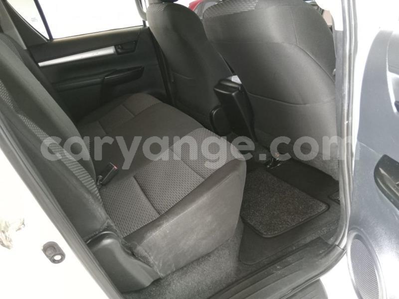 Big with watermark toyota hilux omaheke gobabis 25087