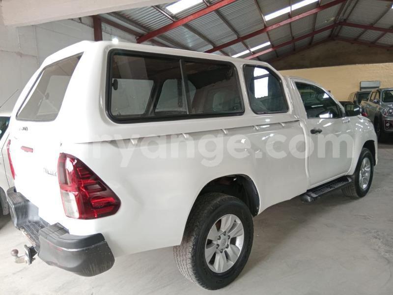 Big with watermark toyota hilux omaheke gobabis 25089
