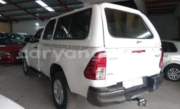 Acheter Occasion Voiture Toyota Hilux Blanc à Gobabis, Omaheke Acheter Occasion Voiture Toyota Hilux Blanc à Gobabis, Omaheke