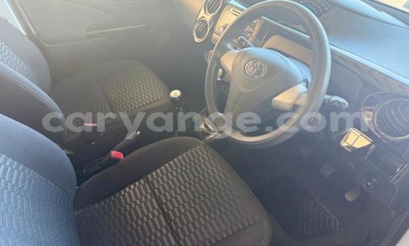 Acheter Occasion Voiture Toyota Etios Gris à Gobabis, Omaheke Acheter Occasion Voiture Toyota Etios Gris à Gobabis, Omaheke