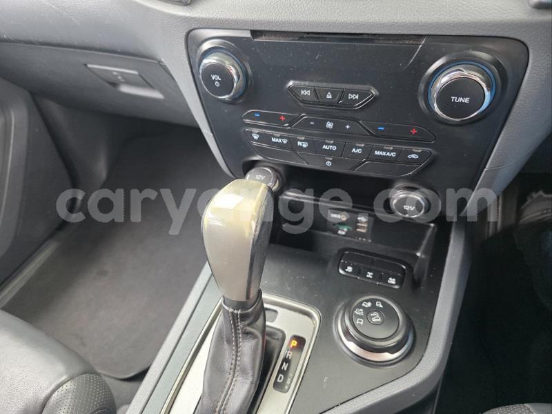 Big with watermark ford everest omaheke gobabis 25103