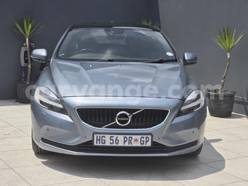 Big with watermark volvo v40 omaheke gobabis 25107