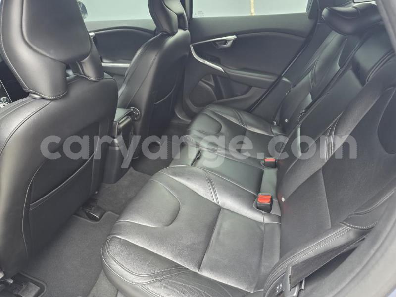 Big with watermark volvo v40 omaheke gobabis 25107