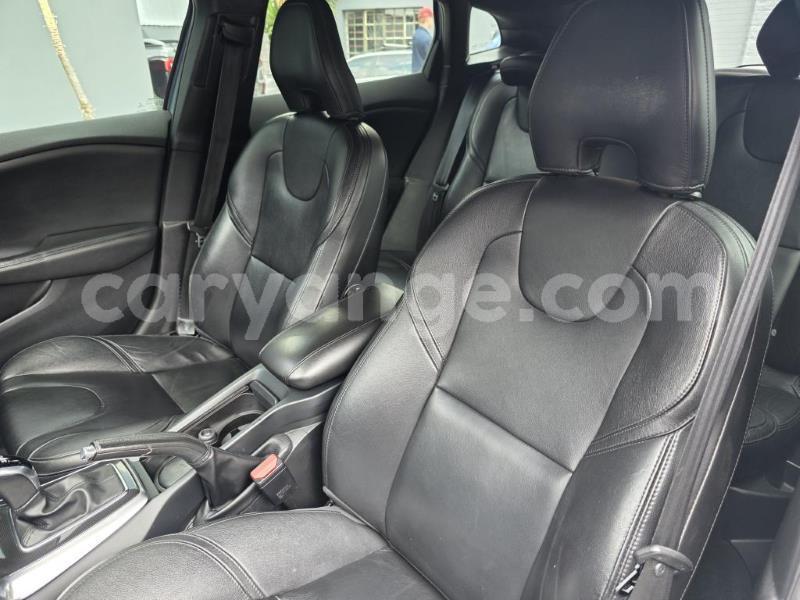 Big with watermark volvo v40 omaheke gobabis 25107