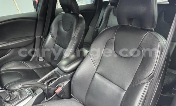 Acheter Occasion Voiture Volvo V40 Autre à Gobabis, Omaheke Acheter Occasion Voiture Volvo V40 Autre à Gobabis, Omaheke