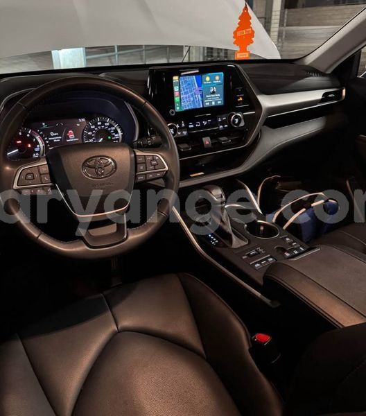 Big with watermark toyota highlander namibia swakopmund 25116