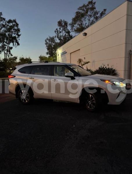 Big with watermark toyota highlander namibia swakopmund 25116
