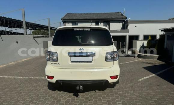 Buy Used Nissan Patrol White Car in Gobabis in Omaheke Buy Used Nissan Patrol White Car in Gobabis in Omaheke